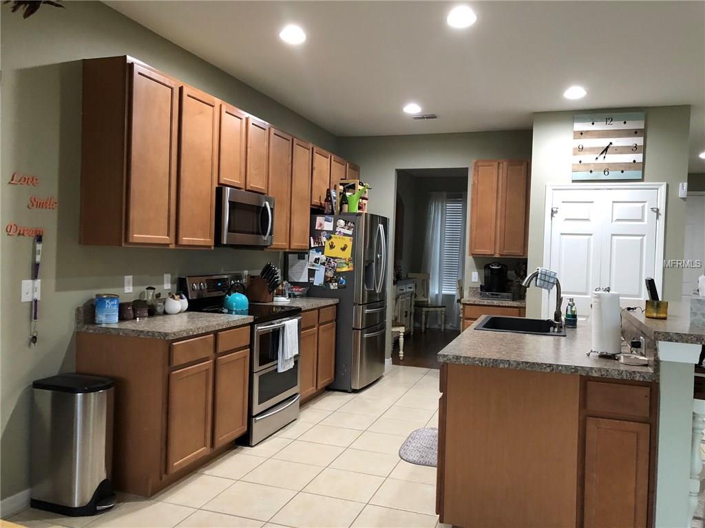 715 BAINBRIDGE LOOP, WINTER GARDEN, Florida 34787, 4 Bedrooms Bedrooms, 10 Rooms Rooms,3 BathroomsBathrooms,Residential,For sale,BAINBRIDGE,O5553277