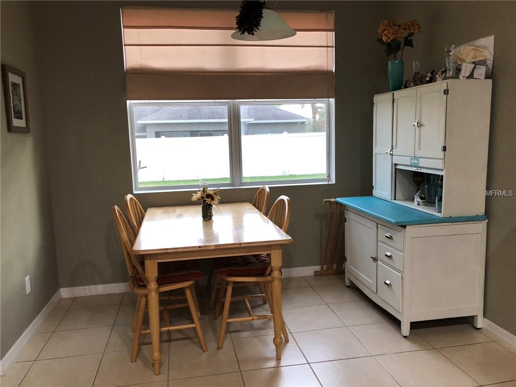 715 BAINBRIDGE LOOP, WINTER GARDEN, Florida 34787, 4 Bedrooms Bedrooms, 10 Rooms Rooms,3 BathroomsBathrooms,Residential,For sale,BAINBRIDGE,O5553277