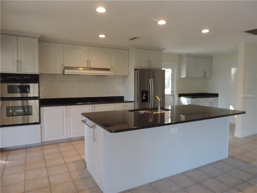 4490 CAVE LAKE ROAD, DE LEON SPRINGS, Florida 32130, 4 Bedrooms Bedrooms, 7 Rooms Rooms,3 BathroomsBathrooms,Residential,For sale,CAVE LAKE,V4722484