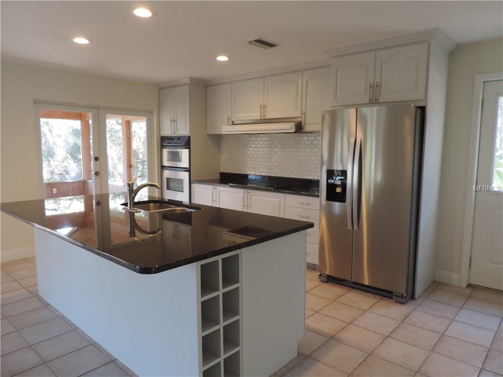 4490 CAVE LAKE ROAD, DE LEON SPRINGS, Florida 32130, 4 Bedrooms Bedrooms, 7 Rooms Rooms,3 BathroomsBathrooms,Residential,For sale,CAVE LAKE,V4722484