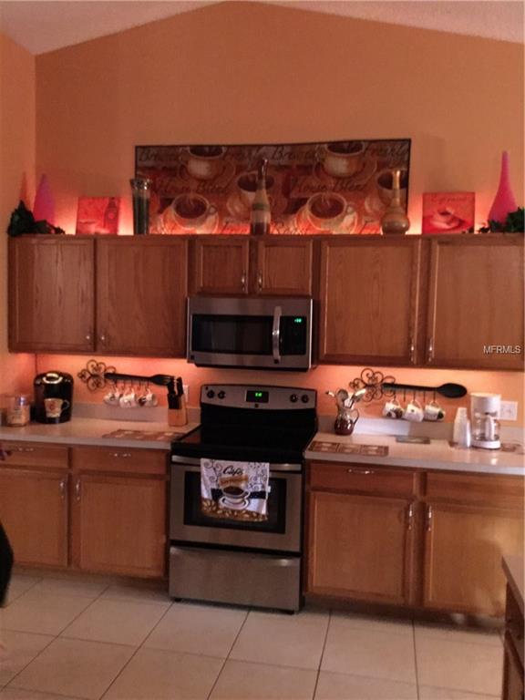 916 AMBOISE LANE, KISSIMMEE, Florida 34759, 4 Bedrooms Bedrooms, 9 Rooms Rooms,2 BathroomsBathrooms,Residential,For sale,AMBOISE,O5558644