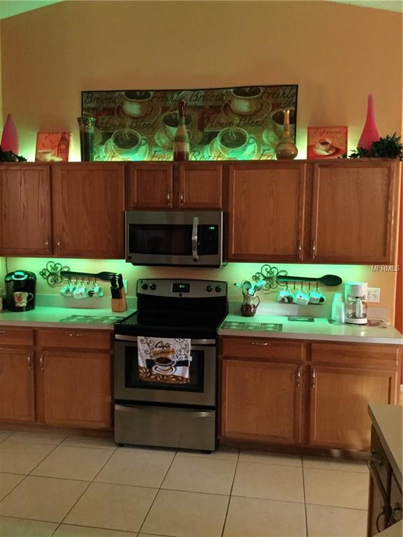 916 AMBOISE LANE, KISSIMMEE, Florida 34759, 4 Bedrooms Bedrooms, 9 Rooms Rooms,2 BathroomsBathrooms,Residential,For sale,AMBOISE,O5558644