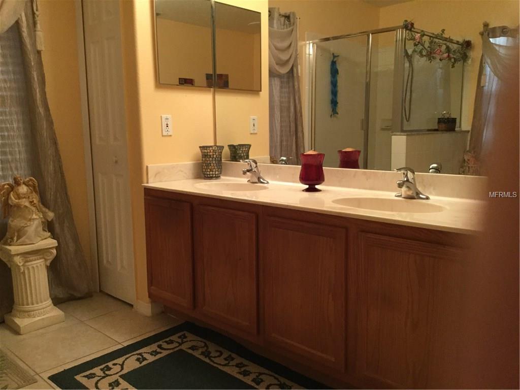 916 AMBOISE LANE, KISSIMMEE, Florida 34759, 4 Bedrooms Bedrooms, 9 Rooms Rooms,2 BathroomsBathrooms,Residential,For sale,AMBOISE,O5558644