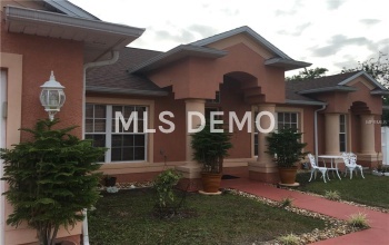 916 AMBOISE LANE, KISSIMMEE, Florida 34759, 4 Bedrooms Bedrooms, 9 Rooms Rooms,2 BathroomsBathrooms,Residential,For sale,AMBOISE,O5558644