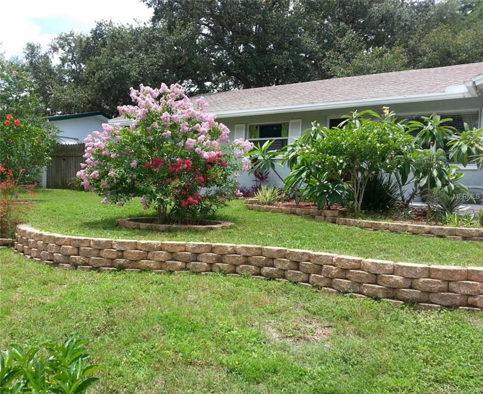 1095 MARY JANE LANE, DUNEDIN, Florida 34698, 3 Bedrooms Bedrooms, 3 Rooms Rooms,2 BathroomsBathrooms,Residential,For sale,MARY JANE,U7846345