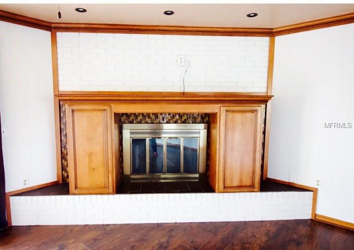 1414 ALAMEDA DRIVE S, LAKELAND, Florida 33805, 4 Bedrooms Bedrooms, 3 Rooms Rooms,2 BathroomsBathrooms,Residential,For sale,ALAMEDA,P4718937