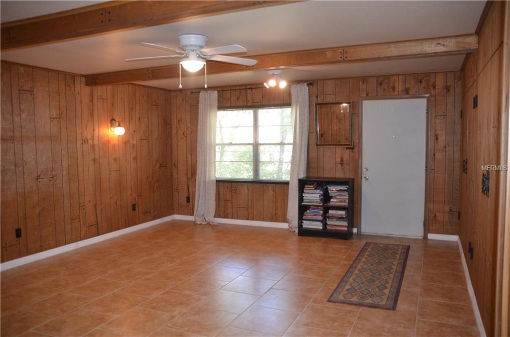 2843 NEIL ROAD, APOPKA, Florida 32703, 2 Bedrooms Bedrooms, 7 Rooms Rooms,2 BathroomsBathrooms,Residential,For sale,NEIL,V4722828