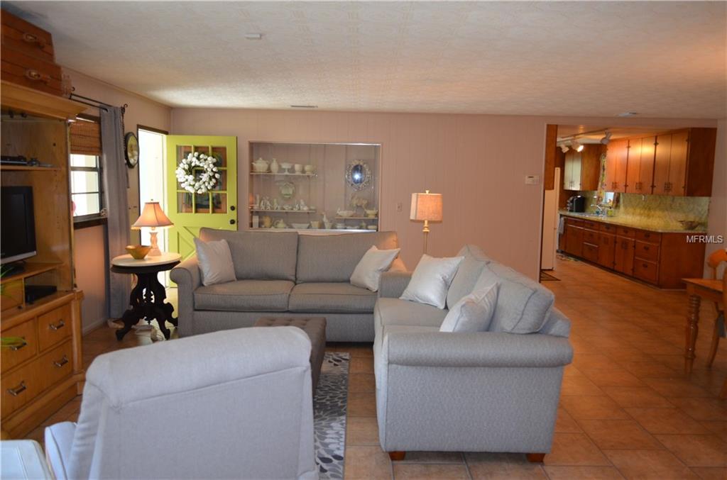 2843 NEIL ROAD, APOPKA, Florida 32703, 2 Bedrooms Bedrooms, 7 Rooms Rooms,2 BathroomsBathrooms,Residential,For sale,NEIL,V4722828