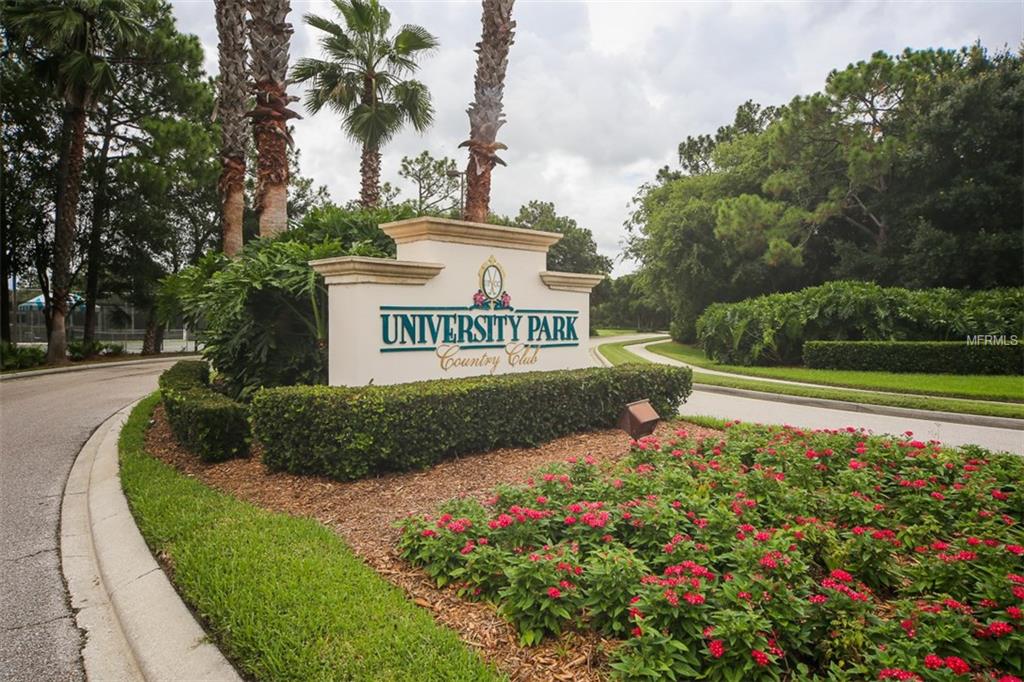 7129 VICTORIA CIRCLE, UNIVERSITY PARK, Florida 34201, 3 Bedrooms Bedrooms, 6 Rooms Rooms,2 BathroomsBathrooms,Residential,For sale,VICTORIA,A4192589