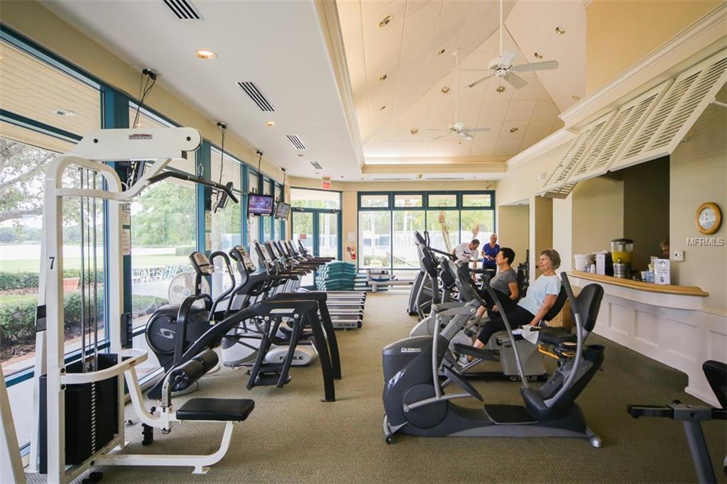 7129 VICTORIA CIRCLE, UNIVERSITY PARK, Florida 34201, 3 Bedrooms Bedrooms, 6 Rooms Rooms,2 BathroomsBathrooms,Residential,For sale,VICTORIA,A4192589