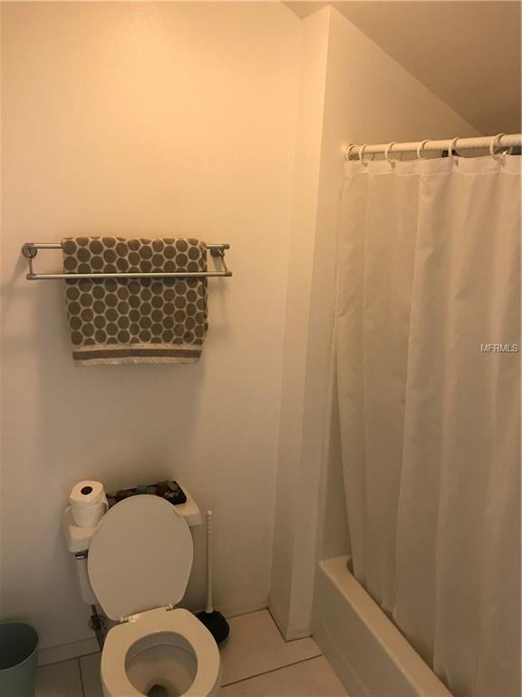 9646 LUPINE AVENUE, ORLANDO, Florida 32824, 4 Bedrooms Bedrooms, 7 Rooms Rooms,2 BathroomsBathrooms,Residential,For sale,LUPINE,S4851297