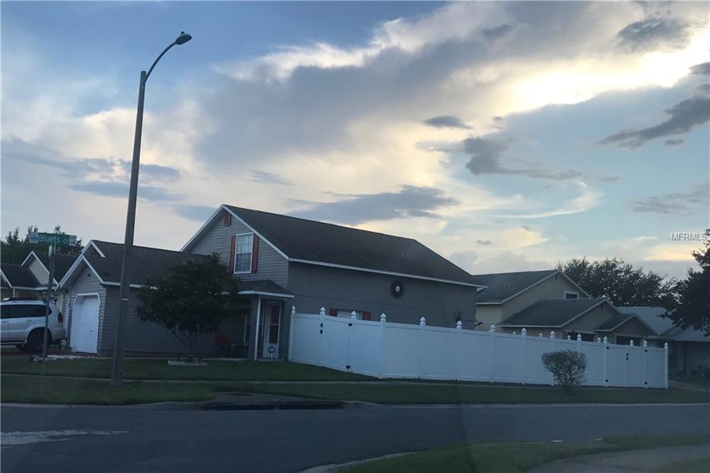 9646 LUPINE AVENUE, ORLANDO, Florida 32824, 4 Bedrooms Bedrooms, 7 Rooms Rooms,2 BathroomsBathrooms,Residential,For sale,LUPINE,S4851297