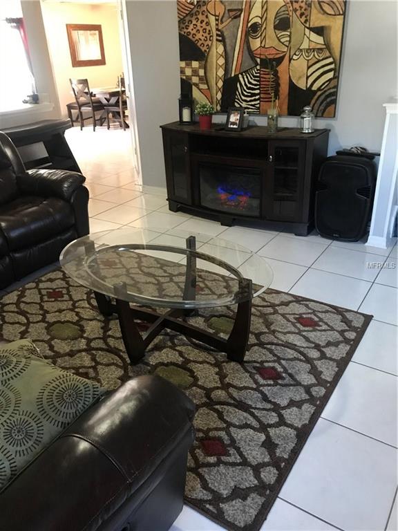 9646 LUPINE AVENUE, ORLANDO, Florida 32824, 4 Bedrooms Bedrooms, 7 Rooms Rooms,2 BathroomsBathrooms,Residential,For sale,LUPINE,S4851297