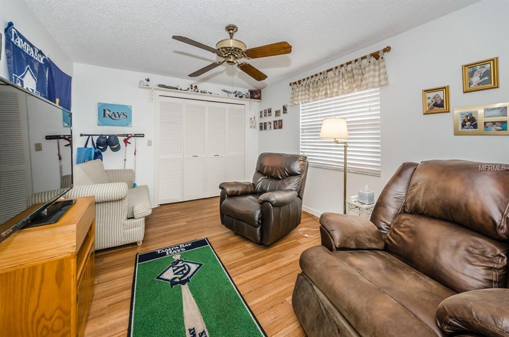 3065 HAMPTON COURT, CLEARWATER, Florida 33761, 4 Bedrooms Bedrooms, 7 Rooms Rooms,3 BathroomsBathrooms,Residential,For sale,HAMPTON,U7834653