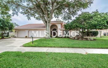 3065 HAMPTON COURT, CLEARWATER, Florida 33761, 4 Bedrooms Bedrooms, 7 Rooms Rooms,3 BathroomsBathrooms,Residential,For sale,HAMPTON,U7834653