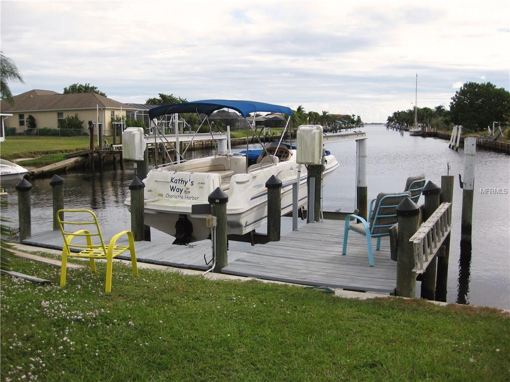 21623 EDGEWATER DRIVE, PORT CHARLOTTE, Florida 33952, 2 Bedrooms Bedrooms, 6 Rooms Rooms,2 BathroomsBathrooms,Residential,For sale,EDGEWATER,C7245611