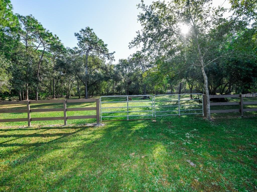 6782 TIMBERLAND LANE, SARASOTA, Florida 34241, 4 Bedrooms Bedrooms, 10 Rooms Rooms,3 BathroomsBathrooms,Residential,For sale,TIMBERLAND,A4202926