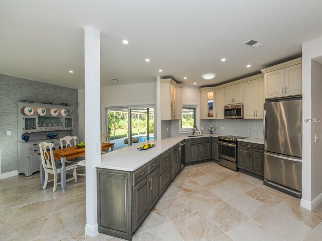 6782 TIMBERLAND LANE, SARASOTA, Florida 34241, 4 Bedrooms Bedrooms, 10 Rooms Rooms,3 BathroomsBathrooms,Residential,For sale,TIMBERLAND,A4202926