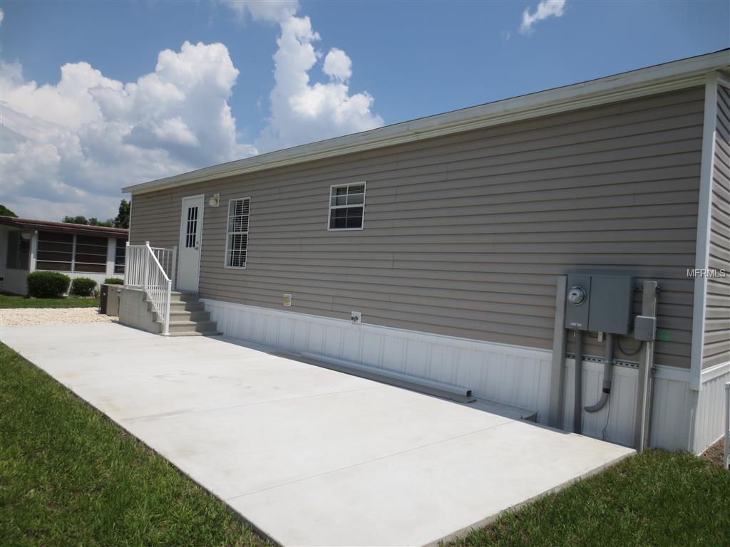 807 SILVER OAK AVENUE, THE VILLAGES, Florida 32159, 3 Bedrooms Bedrooms, 5 Rooms Rooms,2 BathroomsBathrooms,Residential,For sale,SILVER OAK,G4850508