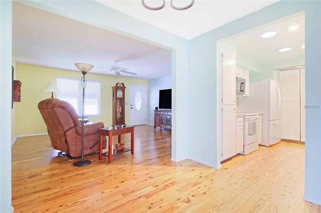 3100 MILDRED DRIVE, PALM HARBOR, Florida 34684, 4 Bedrooms Bedrooms, 8 Rooms Rooms,2 BathroomsBathrooms,Residential,For sale,MILDRED,U7842238