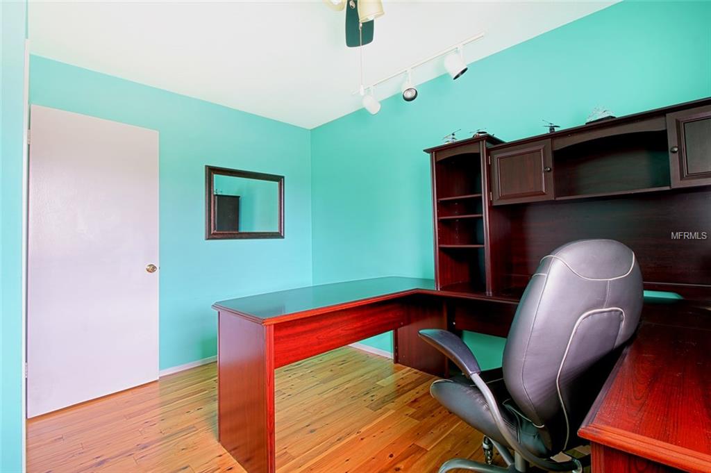 3100 MILDRED DRIVE, PALM HARBOR, Florida 34684, 4 Bedrooms Bedrooms, 8 Rooms Rooms,2 BathroomsBathrooms,Residential,For sale,MILDRED,U7842238