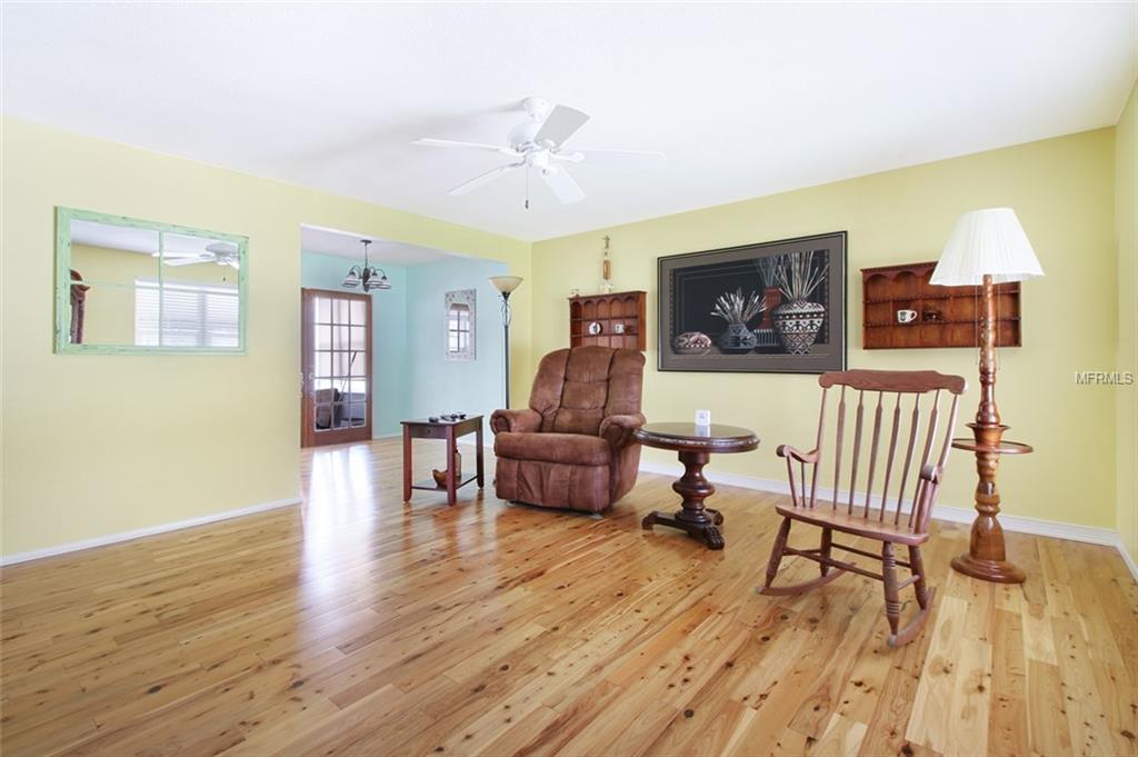 3100 MILDRED DRIVE, PALM HARBOR, Florida 34684, 4 Bedrooms Bedrooms, 8 Rooms Rooms,2 BathroomsBathrooms,Residential,For sale,MILDRED,U7842238