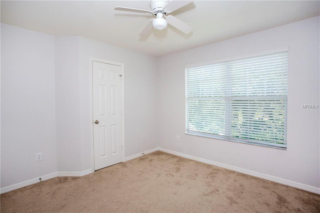 15816 FISHHAWK VIEW DRIVE, LITHIA, Florida 33547, 2 Bedrooms Bedrooms, 6 Rooms Rooms,2 BathroomsBathrooms,Residential,For sale,FISHHAWK VIEW,T2922559