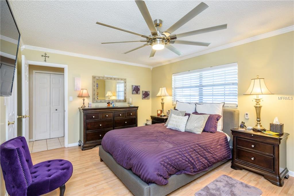 328 HEATHER AVENUE, LONGWOOD, Florida 32750, 3 Bedrooms Bedrooms, 7 Rooms Rooms,2 BathroomsBathrooms,Residential,For sale,HEATHER,O5556822