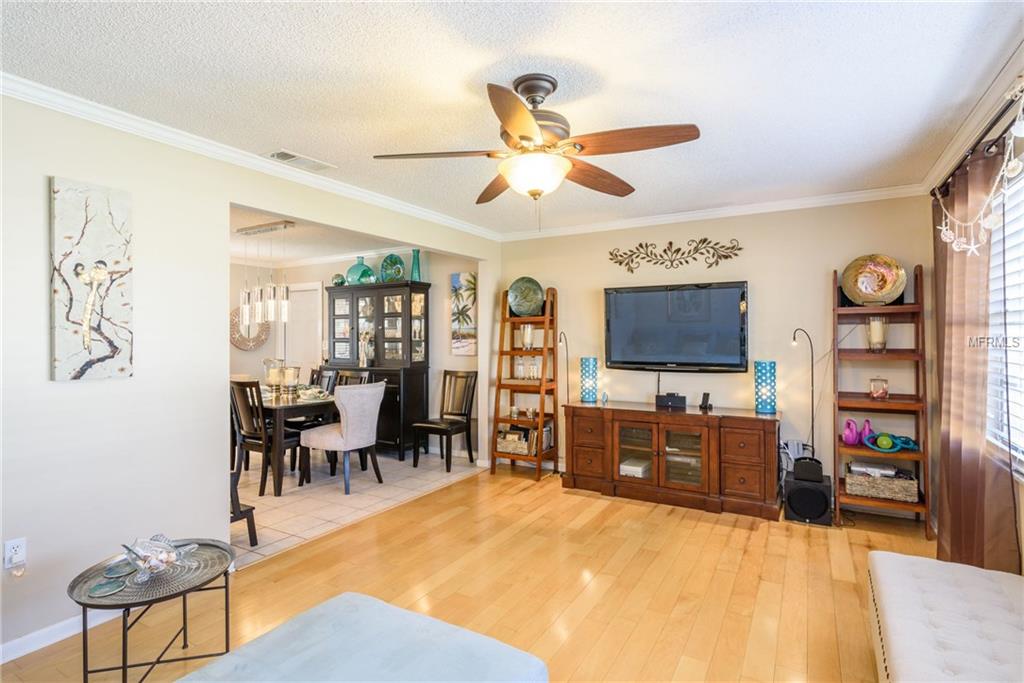 328 HEATHER AVENUE, LONGWOOD, Florida 32750, 3 Bedrooms Bedrooms, 7 Rooms Rooms,2 BathroomsBathrooms,Residential,For sale,HEATHER,O5556822