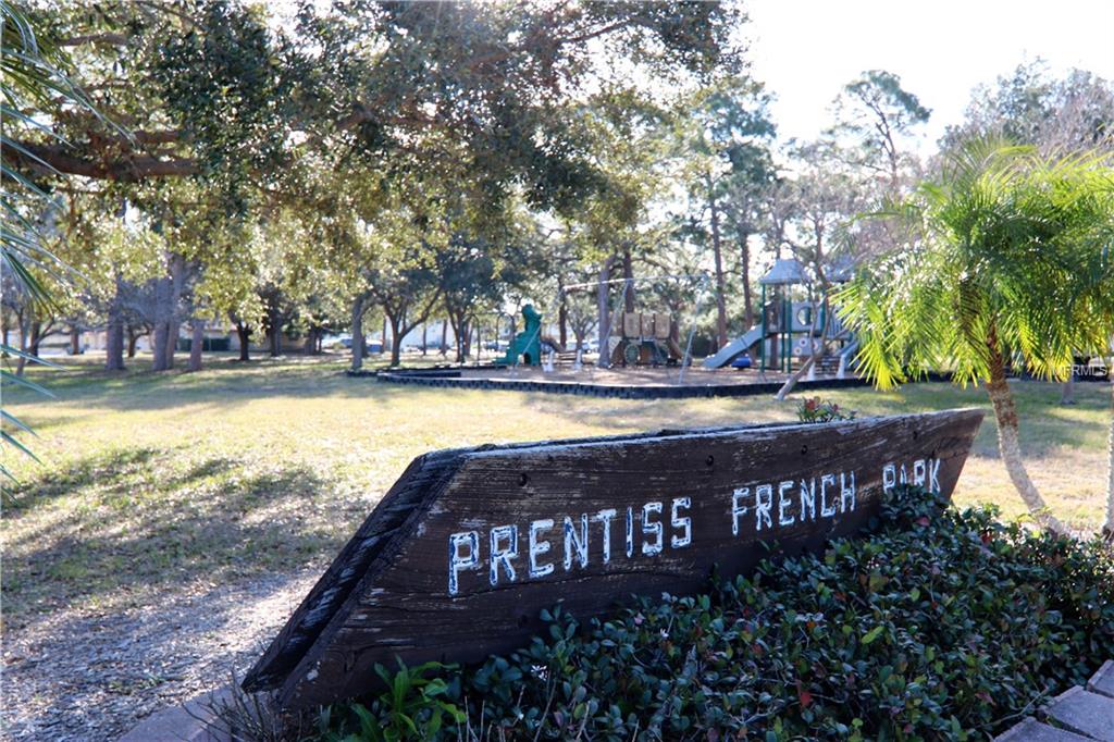 525 MANATEE COURT, VENICE, Florida 34285, 1 Bedroom Bedrooms, 4 Rooms Rooms,1 BathroomBathrooms,Residential,For sale,MANATEE,N5916102