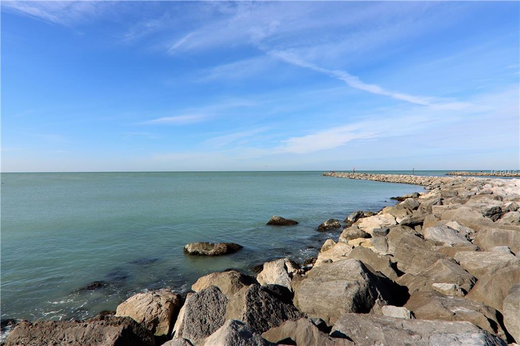 525 MANATEE COURT, VENICE, Florida 34285, 1 Bedroom Bedrooms, 4 Rooms Rooms,1 BathroomBathrooms,Residential,For sale,MANATEE,N5916102