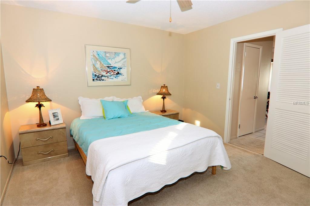 525 MANATEE COURT, VENICE, Florida 34285, 1 Bedroom Bedrooms, 4 Rooms Rooms,1 BathroomBathrooms,Residential,For sale,MANATEE,N5916102