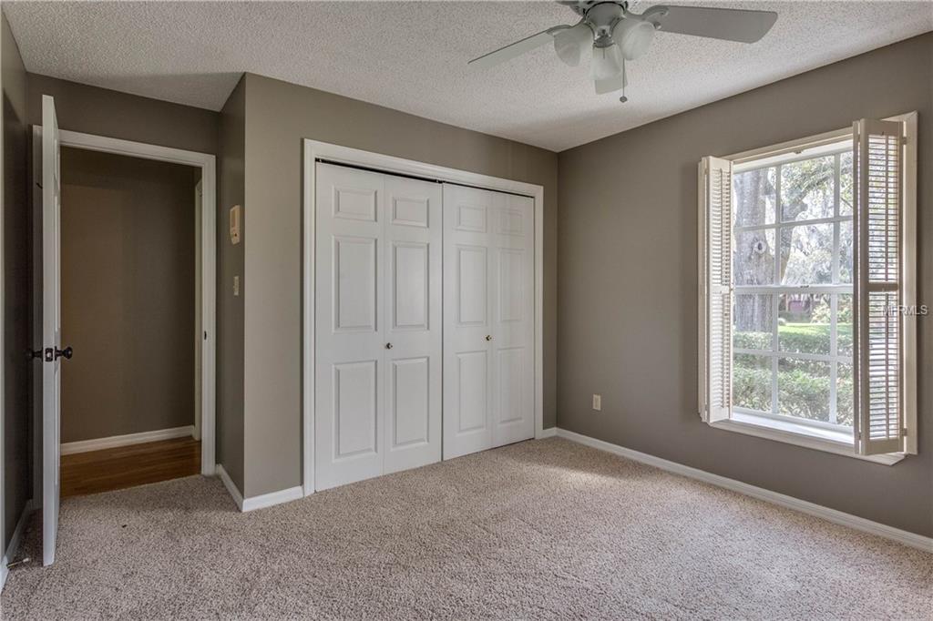 1317 OXMOOR COURT, VALRICO, Florida 33596, 4 Bedrooms Bedrooms, 8 Rooms Rooms,2 BathroomsBathrooms,Residential,For sale,OXMOOR,T2925935