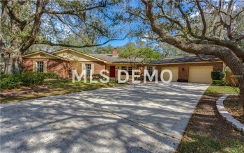 1317 OXMOOR COURT, VALRICO, Florida 33596, 4 Bedrooms Bedrooms, 8 Rooms Rooms,2 BathroomsBathrooms,Residential,For sale,OXMOOR,T2925935