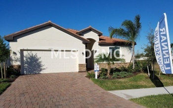 19313 NEARPOINT DRIVE, VENICE, Florida 34292, 3 Bedrooms Bedrooms, 6 Rooms Rooms,2 BathroomsBathrooms,Residential,For sale,NEARPOINT,A4209116