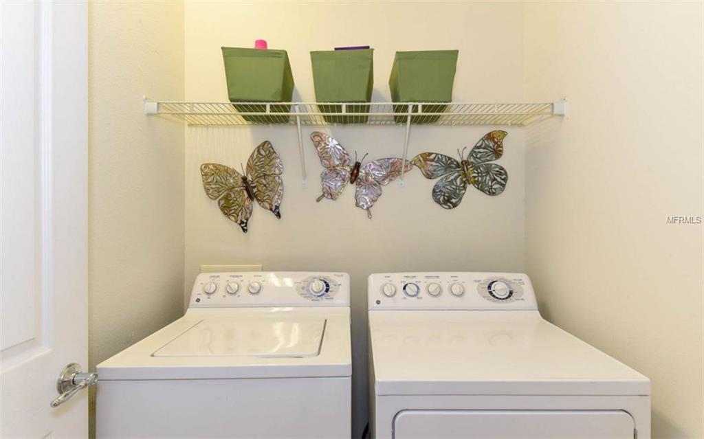 1251 BURGOS DRIVE, SARASOTA, Florida 34238, 3 Bedrooms Bedrooms, 6 Rooms Rooms,2 BathroomsBathrooms,Residential,For sale,BURGOS,A4209357