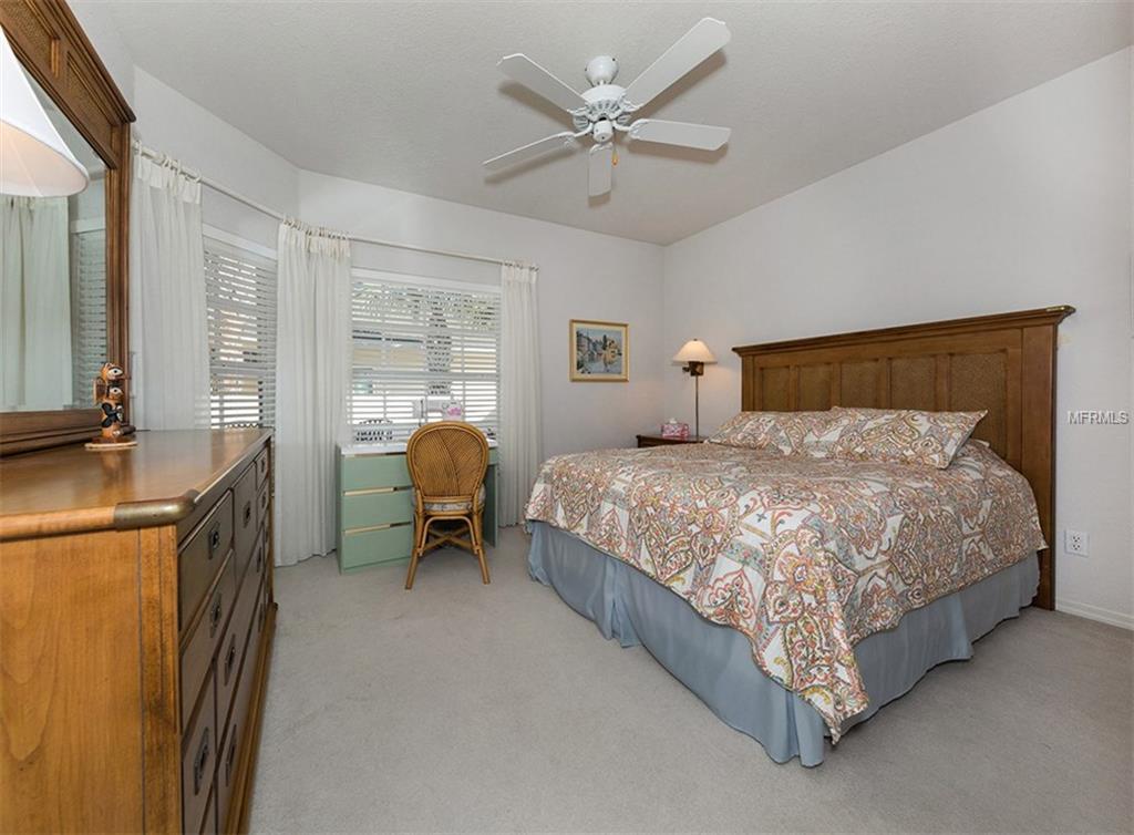 1775 FOUNTAIN VIEW CIRCLE, VENICE, Florida 34292, 2 Bedrooms Bedrooms, 8 Rooms Rooms,2 BathroomsBathrooms,Residential,For sale,FOUNTAIN VIEW,N5916359