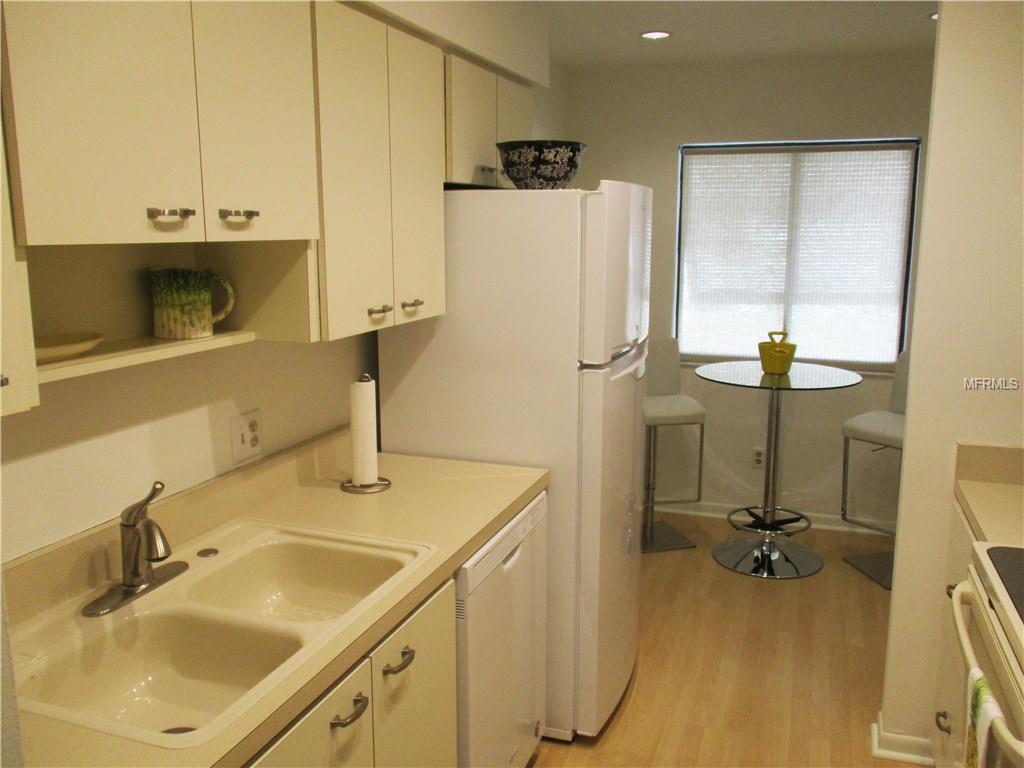 4610 LONGWATER CHASE, SARASOTA, Florida 34235, 2 Bedrooms Bedrooms, 6 Rooms Rooms,2 BathroomsBathrooms,Residential,For sale,LONGWATER CHASE,A4209830