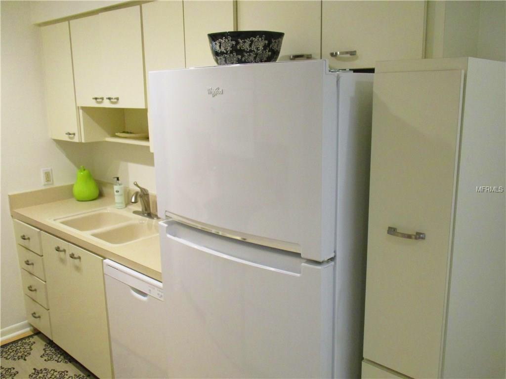 4610 LONGWATER CHASE, SARASOTA, Florida 34235, 2 Bedrooms Bedrooms, 6 Rooms Rooms,2 BathroomsBathrooms,Residential,For sale,LONGWATER CHASE,A4209830