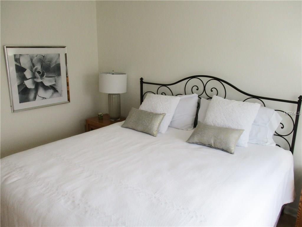 4610 LONGWATER CHASE, SARASOTA, Florida 34235, 2 Bedrooms Bedrooms, 6 Rooms Rooms,2 BathroomsBathrooms,Residential,For sale,LONGWATER CHASE,A4209830