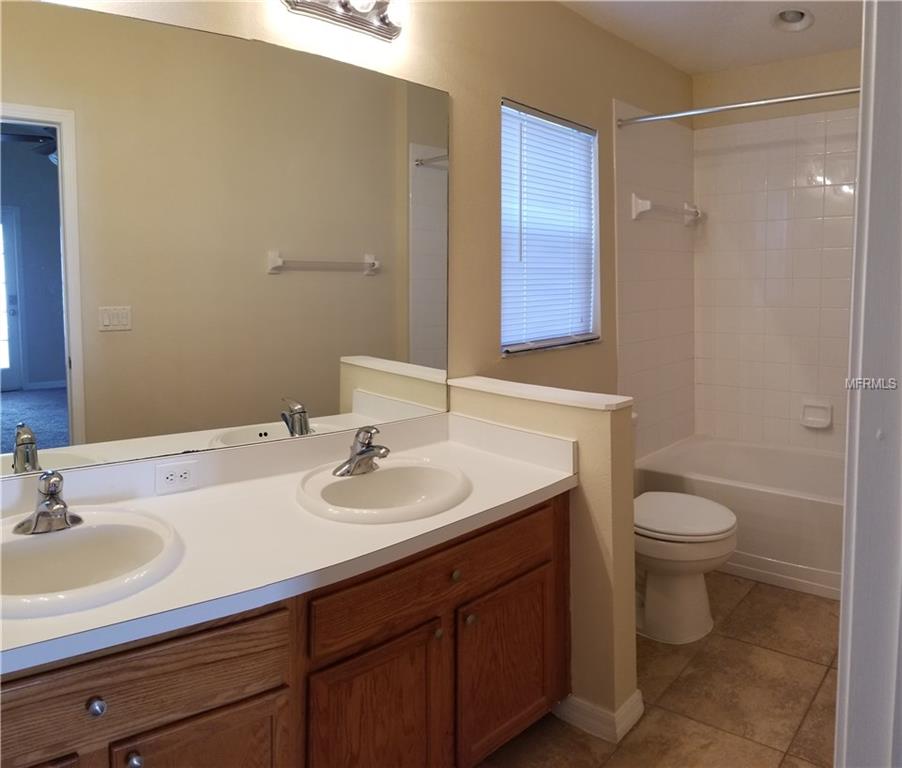7910 CARRIAGE POINTE DRIVE, GIBSONTON, Florida 33534, 3 Bedrooms Bedrooms, 6 Rooms Rooms,2 BathroomsBathrooms,Residential,For sale,CARRIAGE POINTE,U7847586
