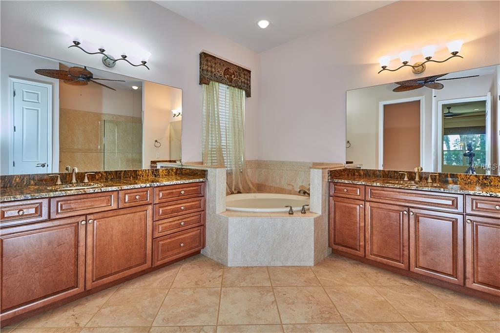 4455 GRAND LAKESIDE DRIVE, PALM HARBOR, Florida 34684, 5 Bedrooms Bedrooms, 4 Rooms Rooms,3 BathroomsBathrooms,Residential,For sale,GRAND LAKESIDE,U7816743