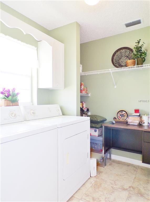 21713 KING JOHN STREET, LEESBURG, Florida 34748, 3 Bedrooms Bedrooms, 7 Rooms Rooms,2 BathroomsBathrooms,Residential,For sale,KING JOHN,G4845420