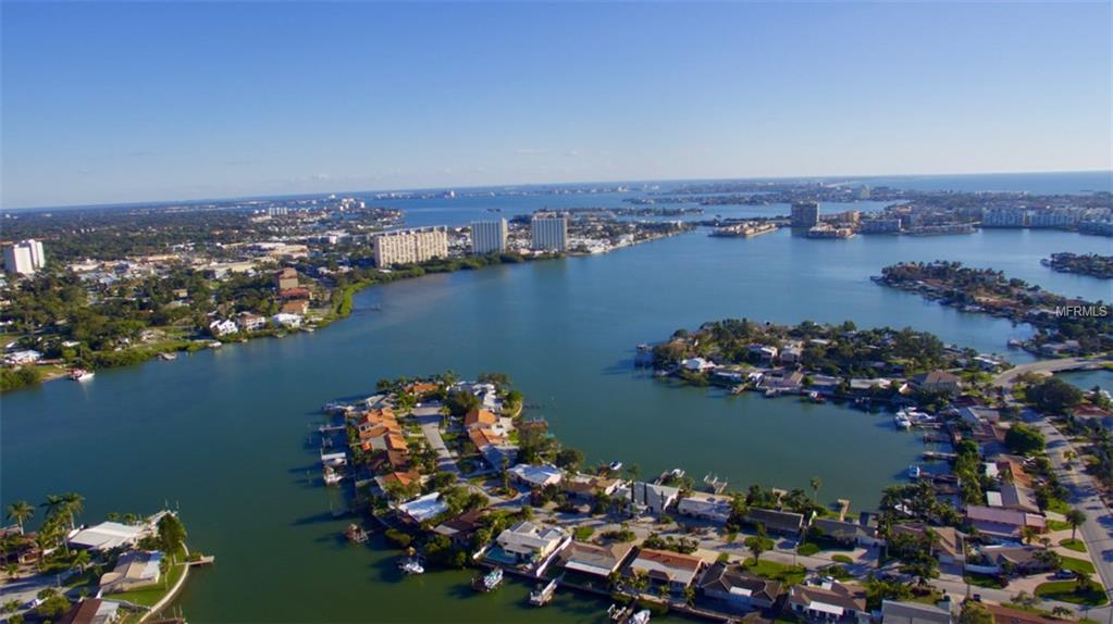 260 79TH STREET S, ST PETERSBURG, Florida 33707, 2 Bedrooms Bedrooms, 6 Rooms Rooms,2 BathroomsBathrooms,Residential,For sale,79TH,U7840023