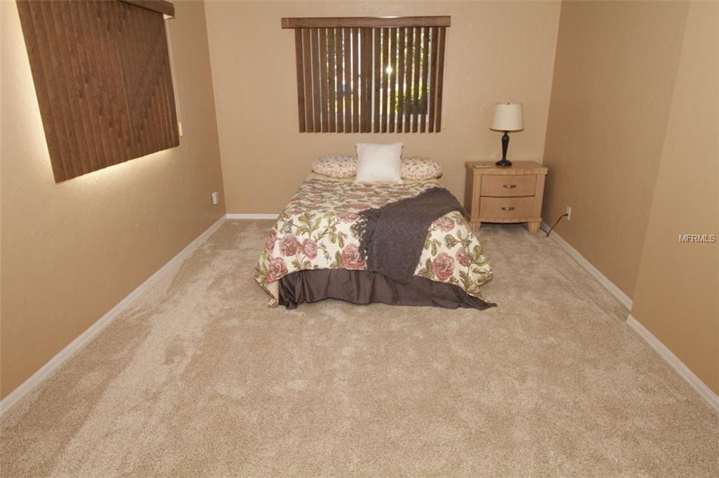 260 79TH STREET S, ST PETERSBURG, Florida 33707, 2 Bedrooms Bedrooms, 6 Rooms Rooms,2 BathroomsBathrooms,Residential,For sale,79TH,U7840023