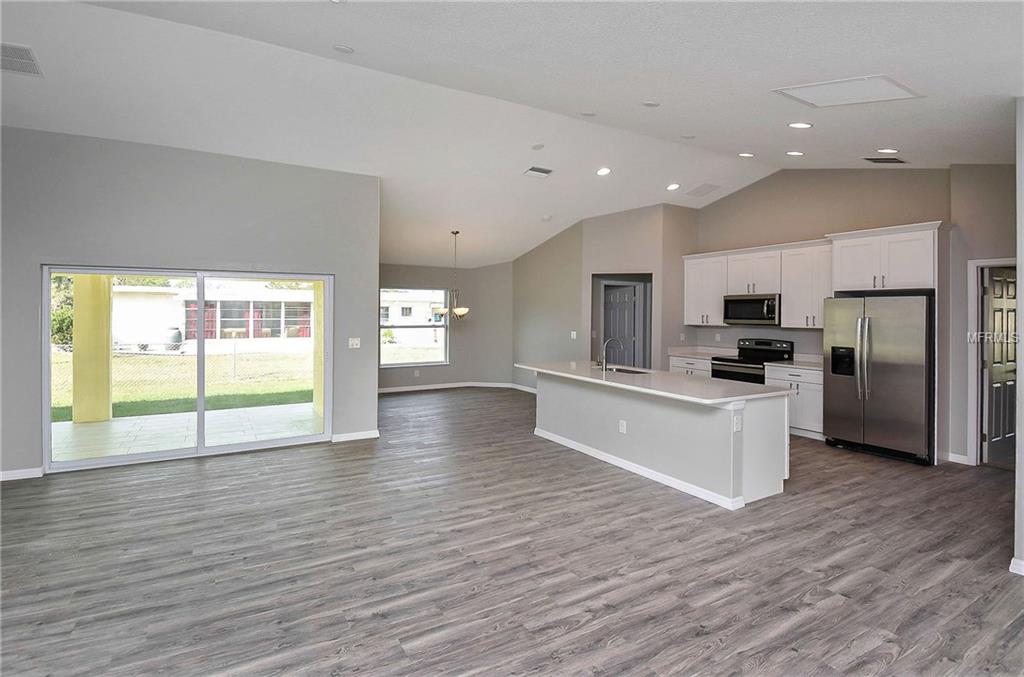 699 ACADIA ROAD, VENICE, Florida 34293, 3 Bedrooms Bedrooms, 5 Rooms Rooms,2 BathroomsBathrooms,Residential,For sale,ACADIA,N5915721