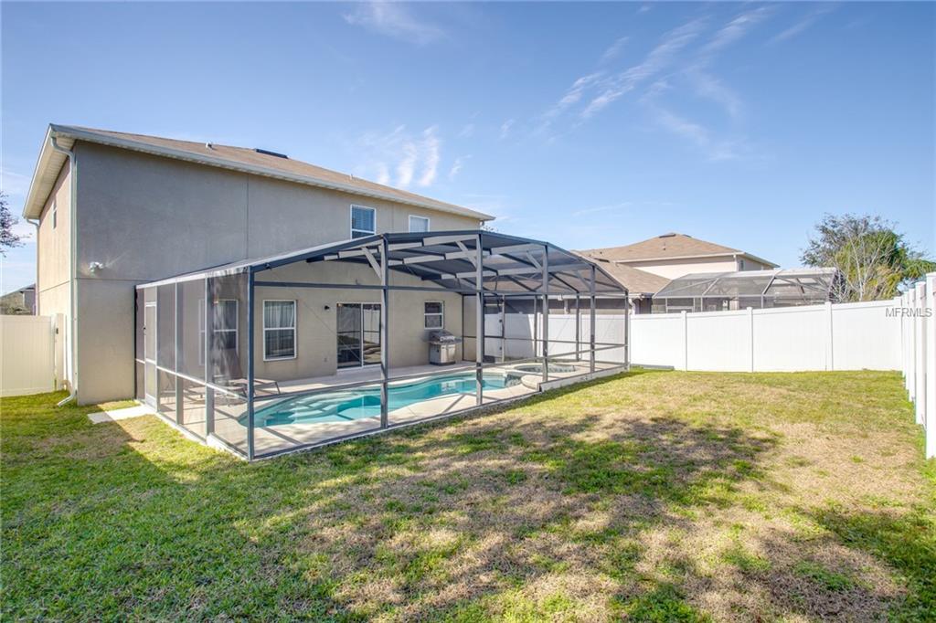 2330 MARTINS RUN, TAVARES, Florida 32778, 4 Bedrooms Bedrooms, 10 Rooms Rooms,2 BathroomsBathrooms,Residential,For sale,MARTINS,G4852698