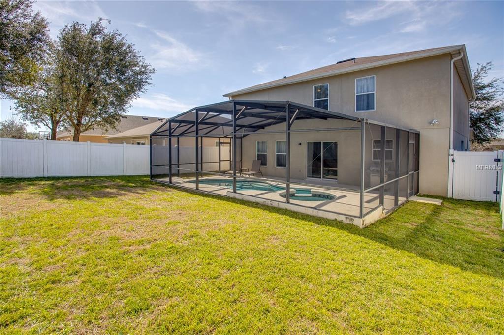 2330 MARTINS RUN, TAVARES, Florida 32778, 4 Bedrooms Bedrooms, 10 Rooms Rooms,2 BathroomsBathrooms,Residential,For sale,MARTINS,G4852698