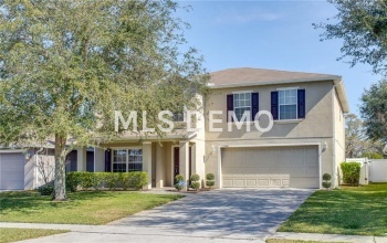 2330 MARTINS RUN, TAVARES, Florida 32778, 4 Bedrooms Bedrooms, 10 Rooms Rooms,2 BathroomsBathrooms,Residential,For sale,MARTINS,G4852698