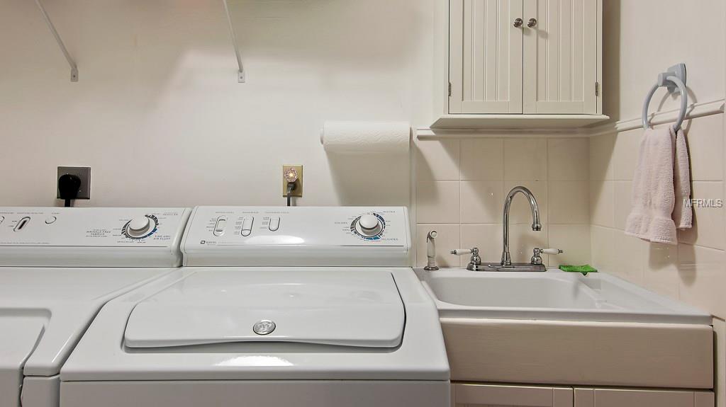 1715 ALGONQUIN DRIVE, CLEARWATER, Florida 33755, 2 Bedrooms Bedrooms, 5 Rooms Rooms,2 BathroomsBathrooms,Residential,For sale,ALGONQUIN,U7847587